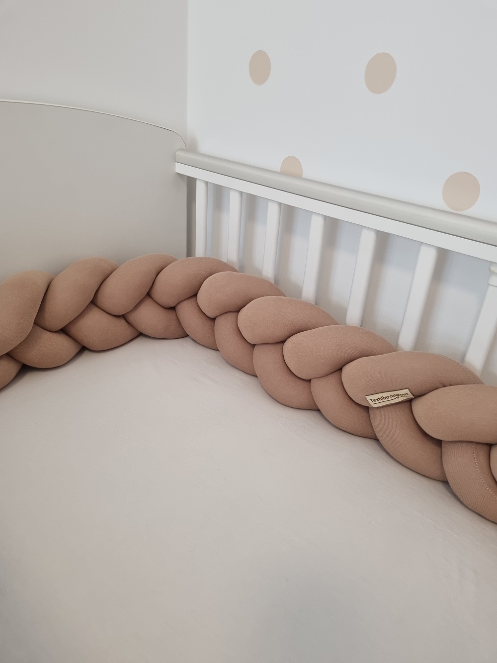 Fonott rácsvédő barna pamut