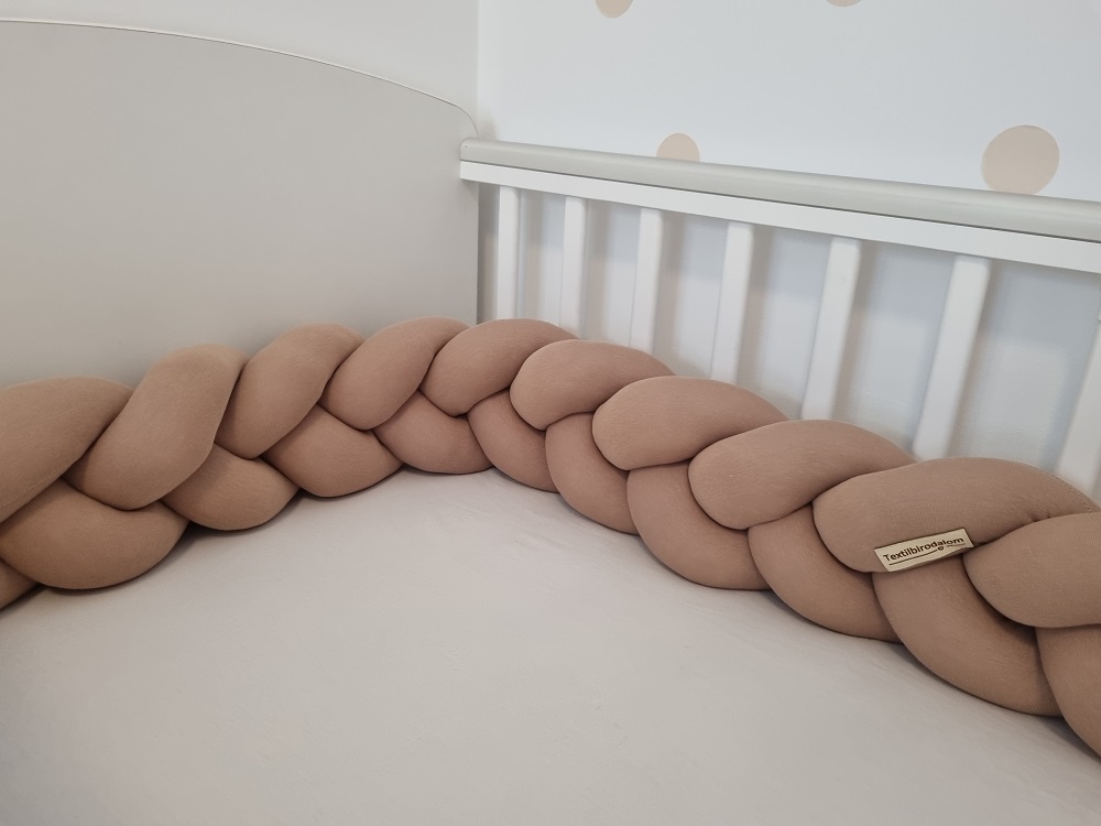 Fonott rácsvédő barna pamut