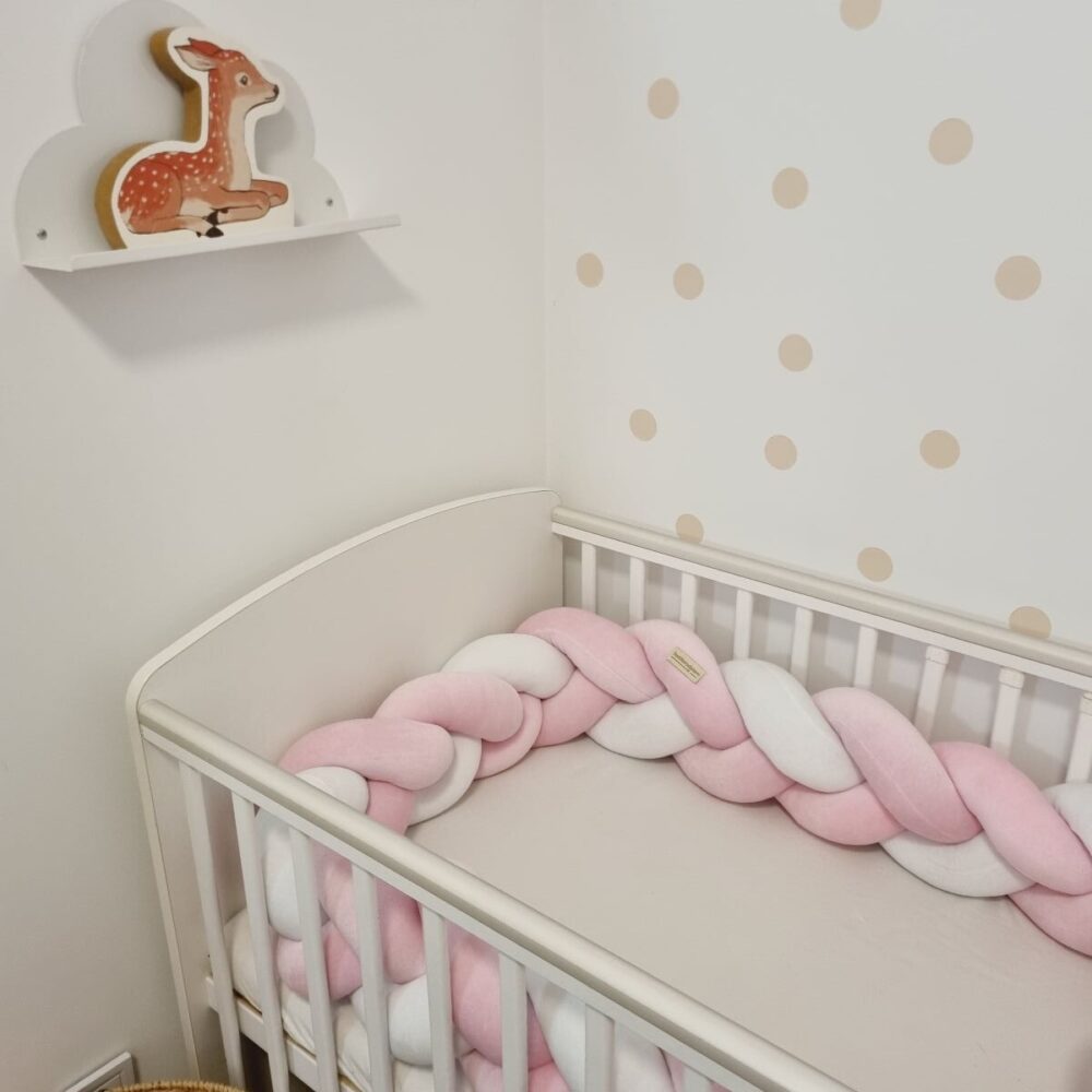 Fonott rácsvédő rózsaszín fehér színben