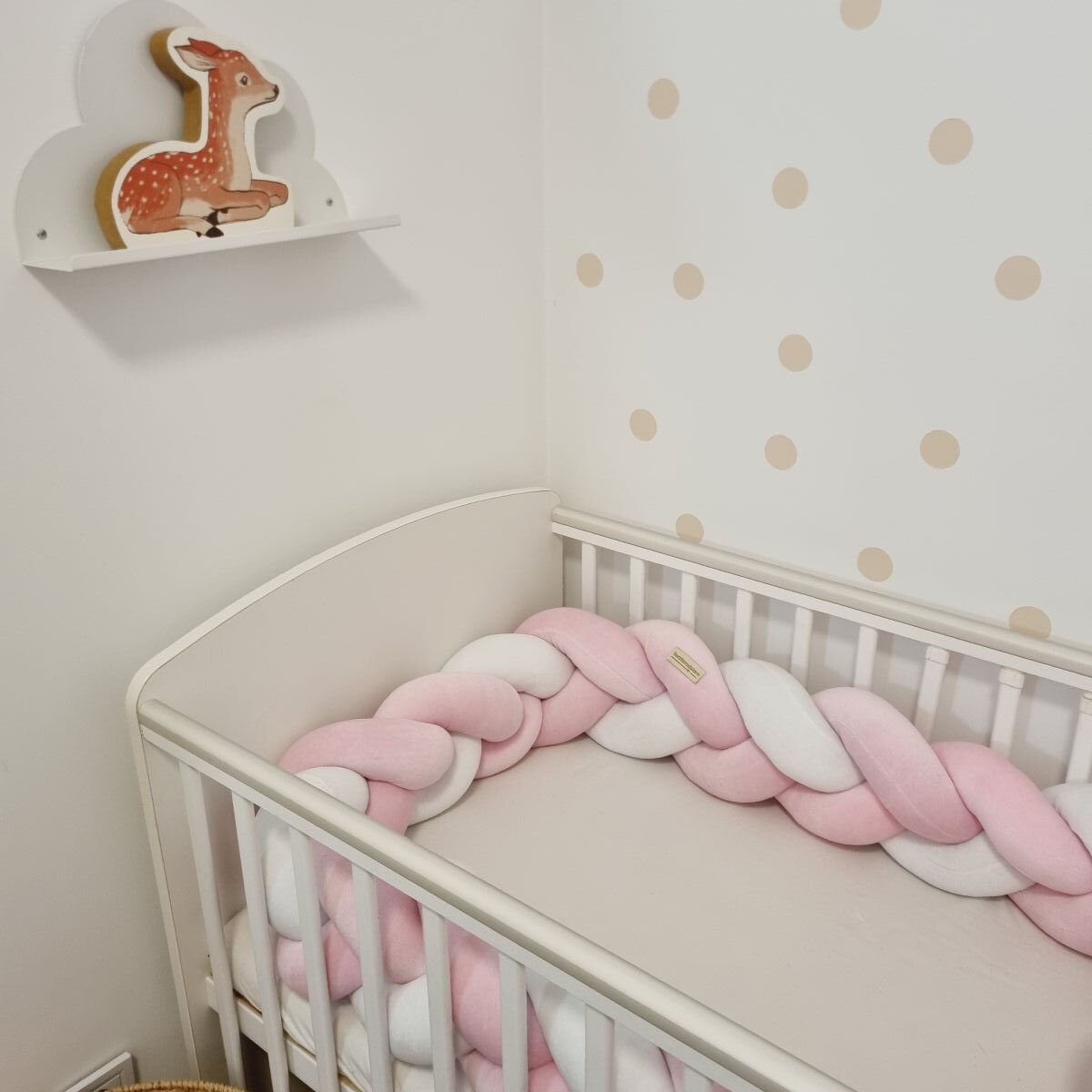 Fonott rácsvédő rózsaszín fehér színben