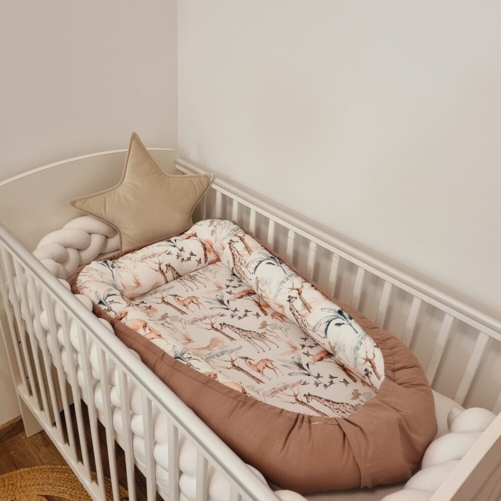 szafari mintás babafészek