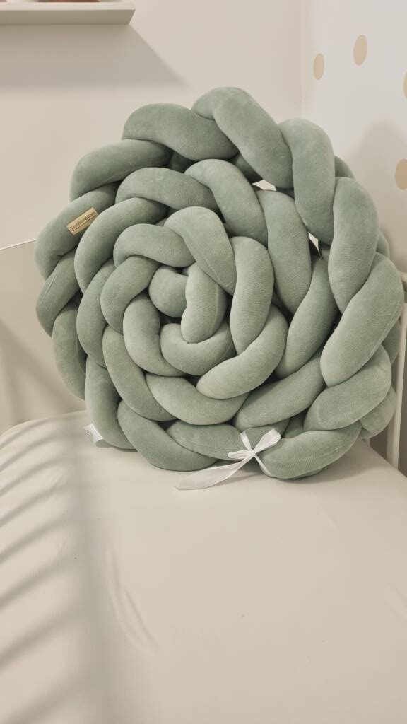 Fonott rácsvédő zsálya színben