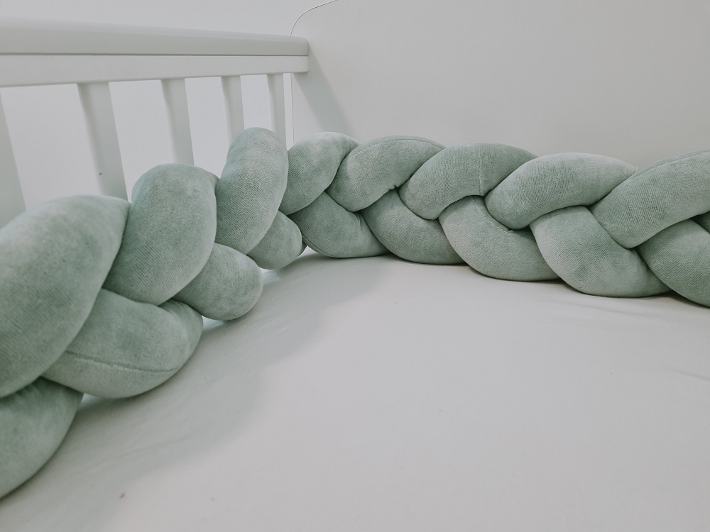 Zsálya babyplüss fonott rácsvédő - textilbirodalom.hu