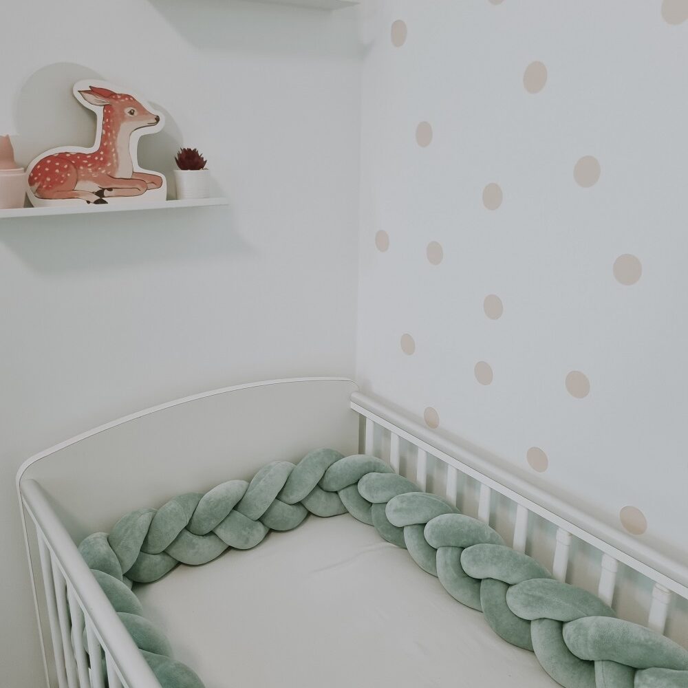 Fonott rácsvédő zsálya színben