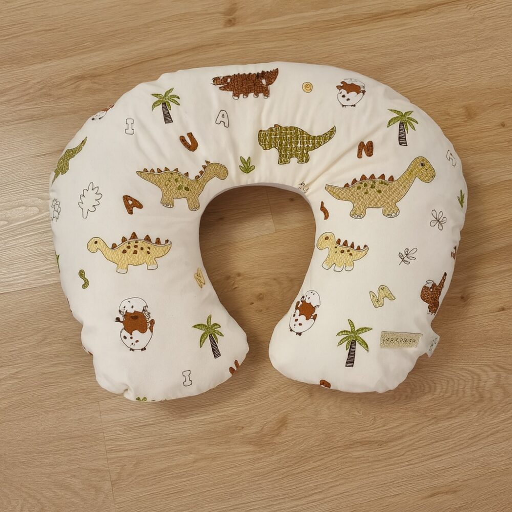 dinos szoptatós párna
